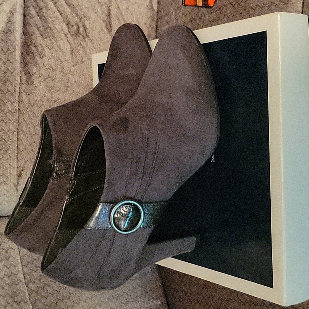 Never worn - Picture 3 of 3